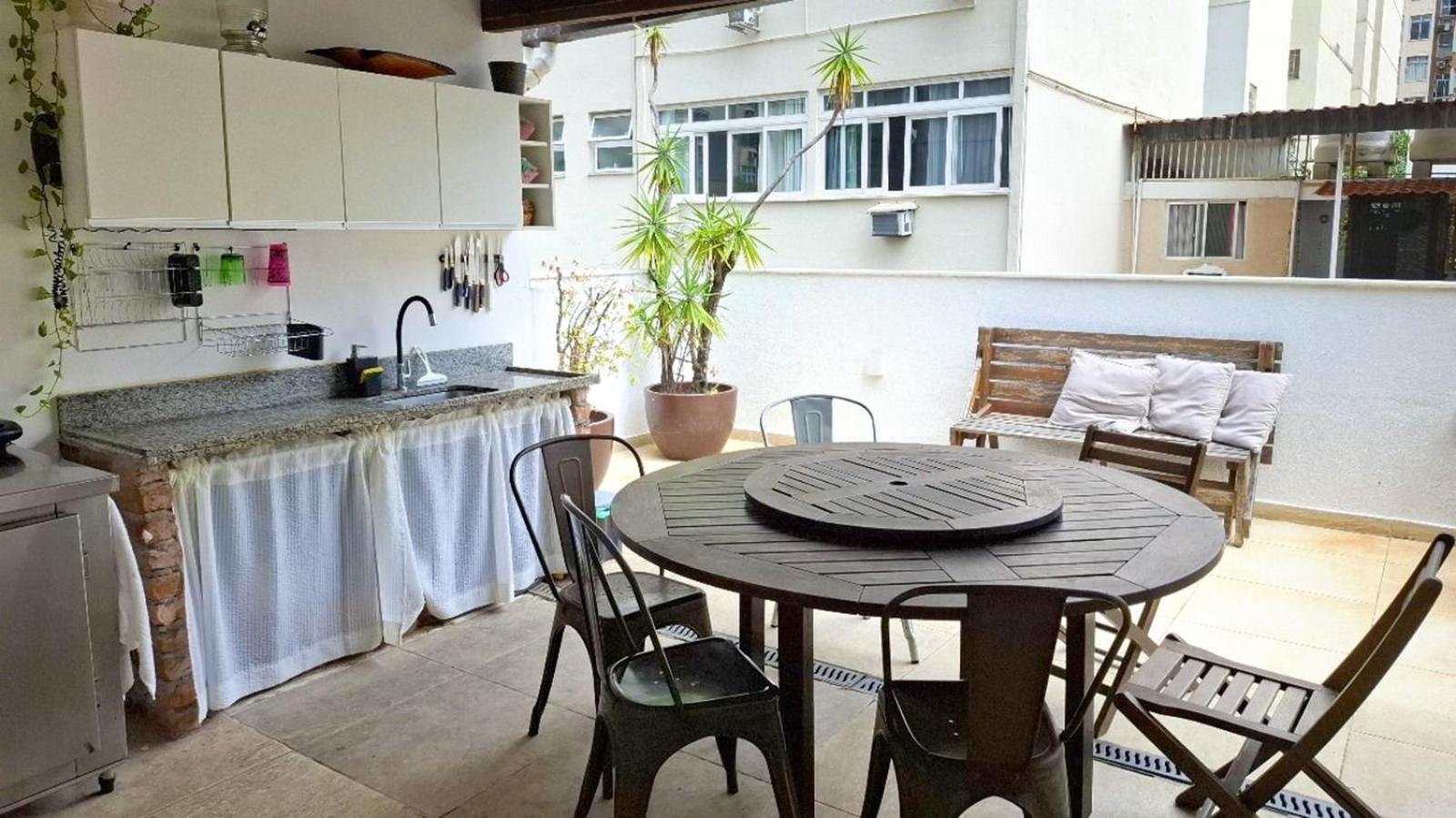 Pousada Fullano _ Entre Copacabana E Ipanema - Suites Privativas Confortaveis! Rio de Janeiro Kültér fotó